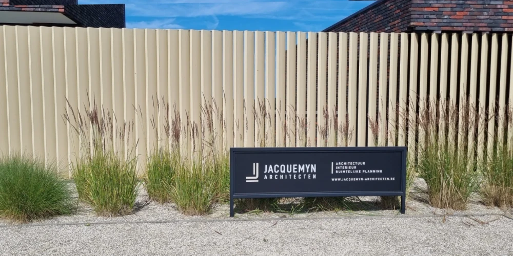 Tijdloos logo en merkidentiteit voor Jacquemyn Architecten - screenshot 2 van 3